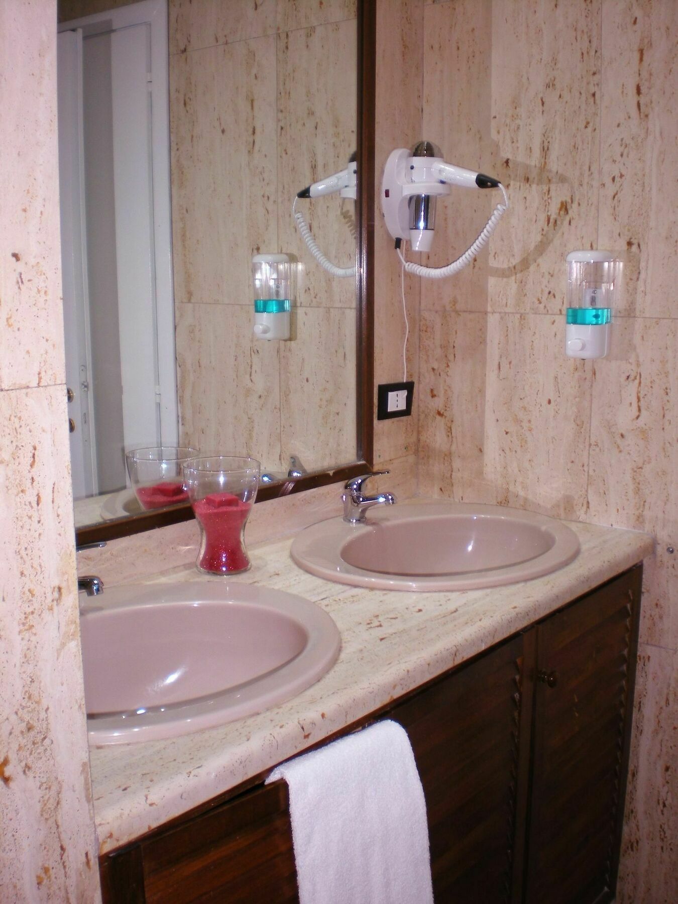 Enzo Luxury Rooms Ρώμη Εξωτερικό φωτογραφία
